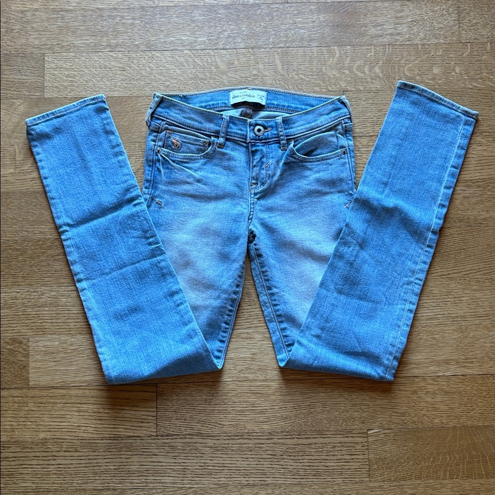 Abercrombie kids girls light wash 14 slim jeans